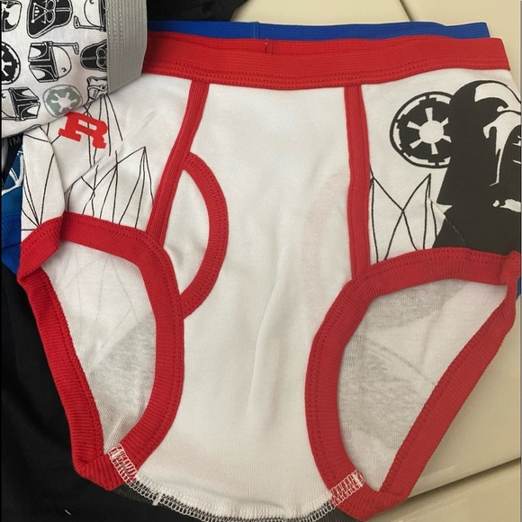 Disney Star Wars 4pc Boys Underwear Set. 1 T-Shirt 3 Briefs 100% Cot NWT - Picture 7 of 11
